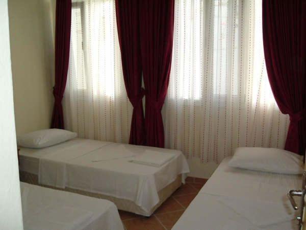 Gardenya Pension Bodrum Szoba fotó